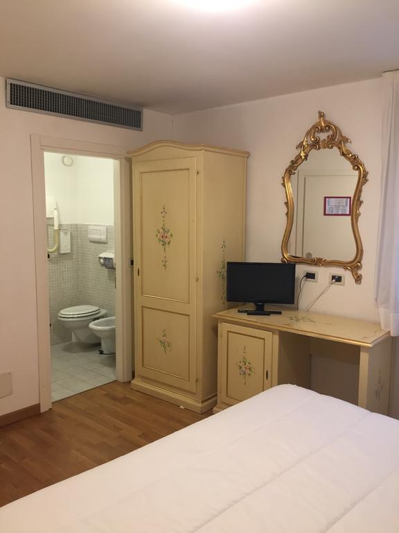 Guest House Al Milion Venice Exterior photo